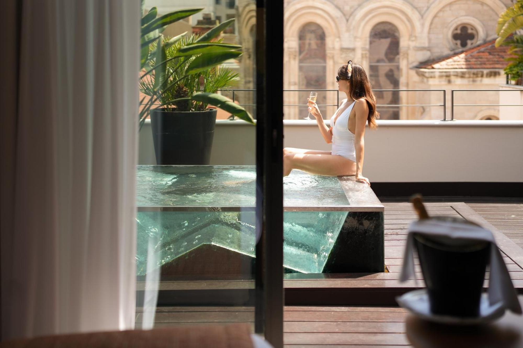 Suite Private Terrace Hot Tub,1695323098:JPEG