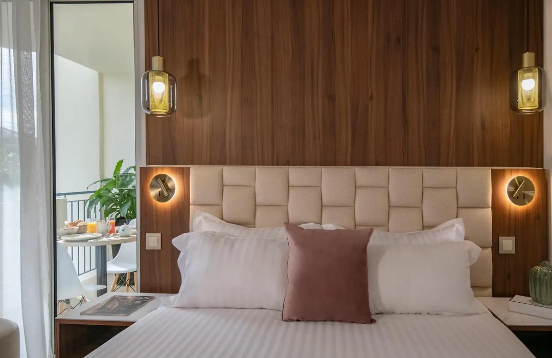 Le Cetai Cannes Beach Hotel-1